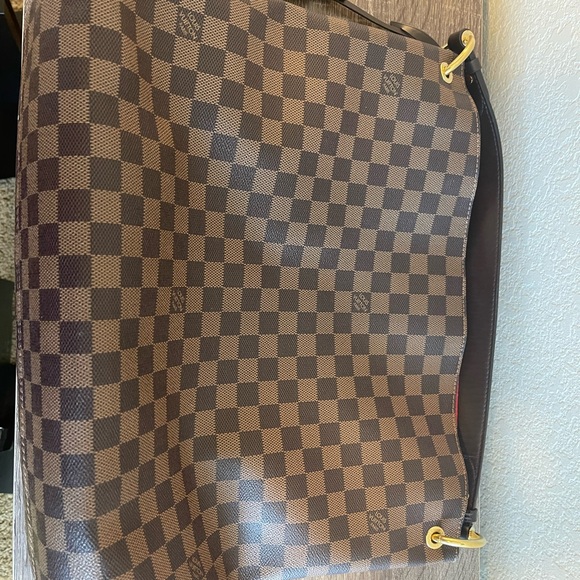 AUTHENTIC: Louis Vuitton Gracefull MM (Excellent Condition) - Picture 7 of 10